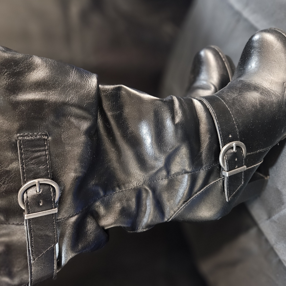 Men's Black Leather Boots